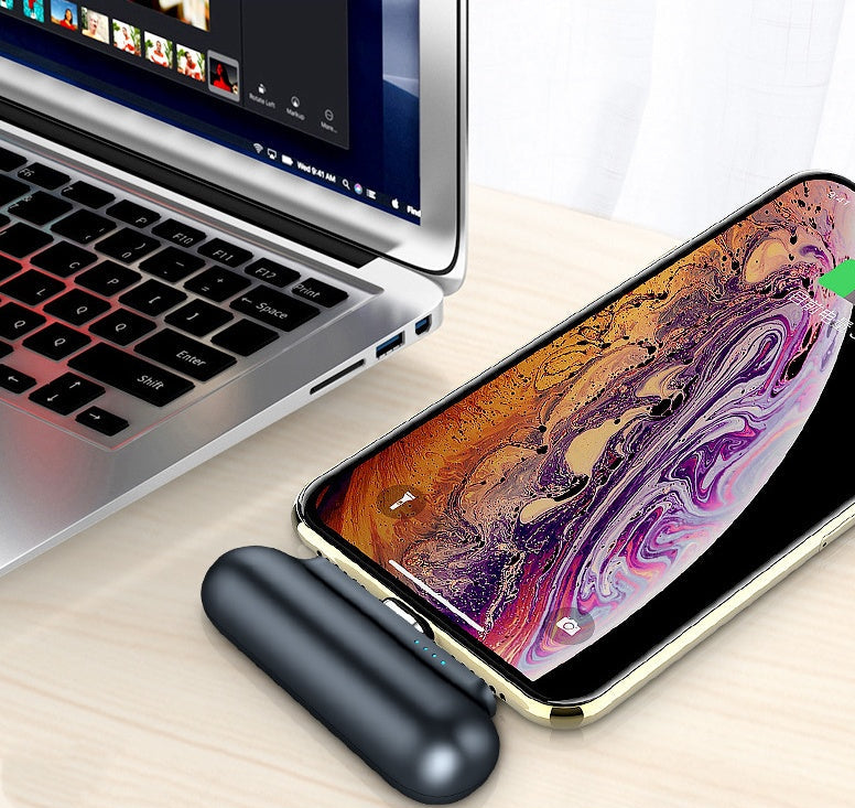 GiftSO Tech Mini Magnetic Emergency Power Bank – 2600mAh Portable Keychain Charger with Interchangeable Magnetic Heads (Type-C, Lightning, Micro-USB)